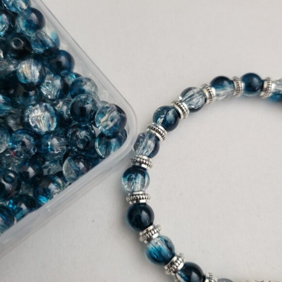 NWT Mens Blue And Silver Crackle Glass Bead Stretch Bracelet Exclusive S/M, L/XL - Picture 4 of 10